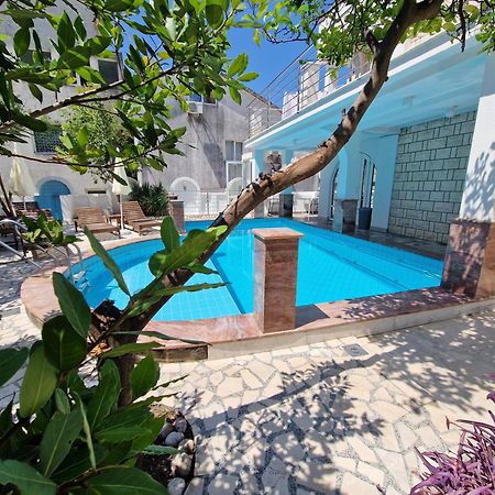 Villa Golf بودفا المظهر الخارجي الصورة