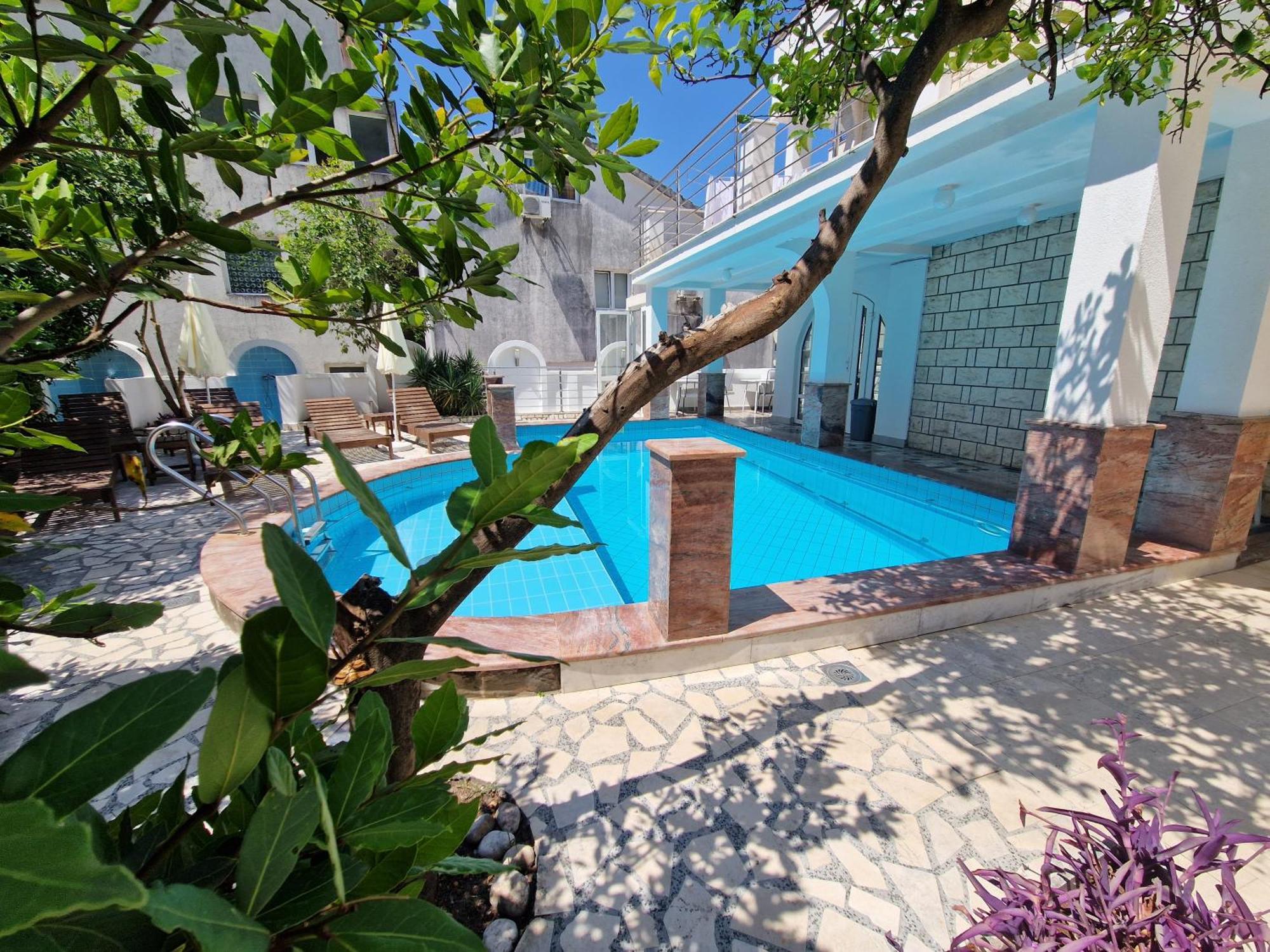 Villa Golf بودفا المظهر الخارجي الصورة