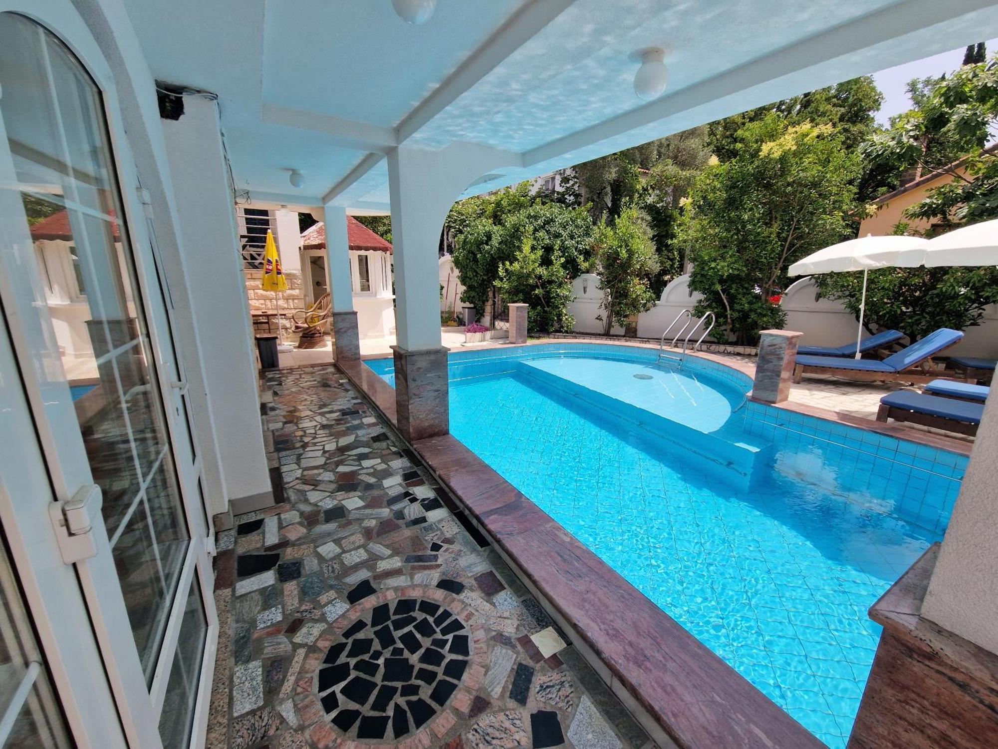 Villa Golf بودفا المظهر الخارجي الصورة