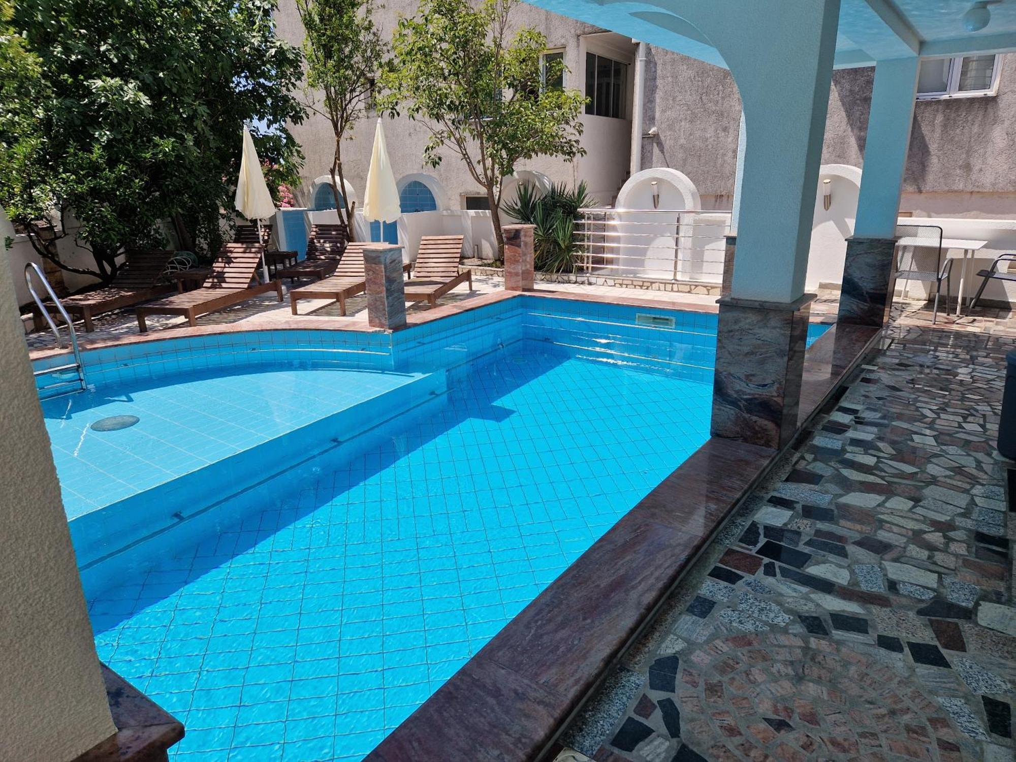Villa Golf بودفا المظهر الخارجي الصورة